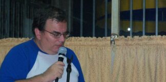 Veinte locos a la deriva